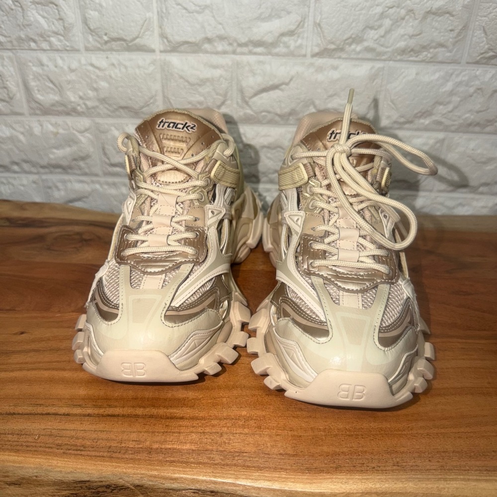 Balenciaga Track 2 Sneakers Beige Champagne Gold Mesh Chunky‎ Trainers